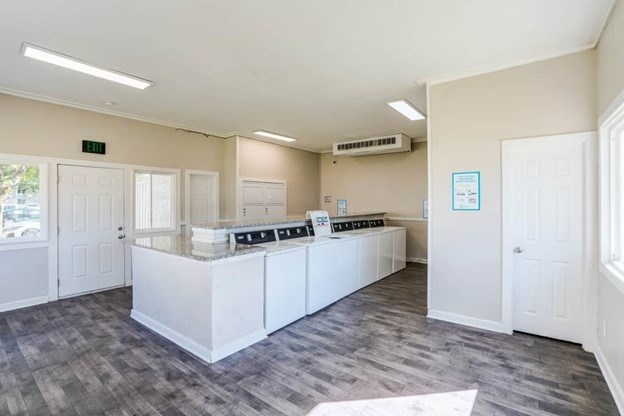 Source URL: https://medialibrarycf.entrata.com/11471/MLv3/3/27/2022/12/14/073517/639a87e5594cd1.28861747644.jpg