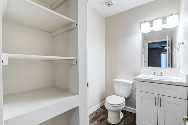 Source URL: https://medialibrarycf.entrata.com/11471/MLv3/3/27/2022/12/14/073010/639a86b20eb250.19397517608.jpg