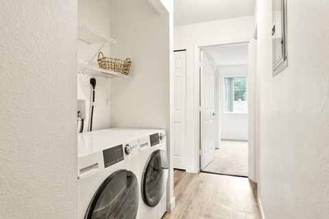 Source URL: https://medialibrarycf.entrata.com/11471/MLv3/3/27/2022/10/21/044454/635320e4692984.62014211811.jpg