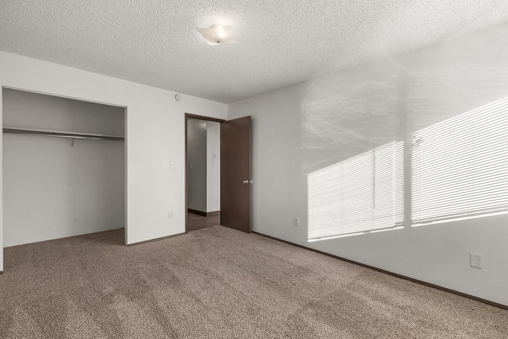 Source URL: https://medialibrarycf.entrata.com/11471/MLv3/3/27/2024/01/02/011713/65946f4944c7d2.29218531135.jpg