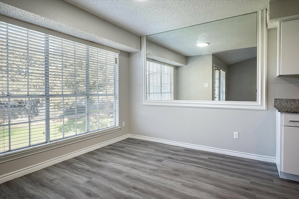 Source URL: https://medialibrarycf.entrata.com/12021/MLv3/3/27/2024/12/30/094646/6772ce7632c986.11259417211.jpg