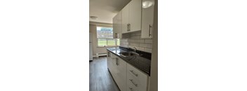 2 Bedrooms, 1 Bathroom