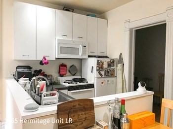 1065 N. Hermitage Ave. Studio-3 Beds Apartment for Rent - Photo Gallery 5