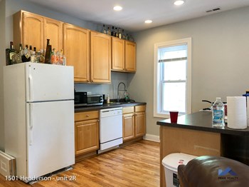 1501 W. Henderson St. 1-4 Beds Apartment for Rent - Photo Gallery 6