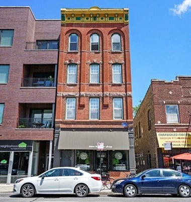 2025 N. Damen Ave. 1-2 Beds Apartment for Rent Photo Gallery 1