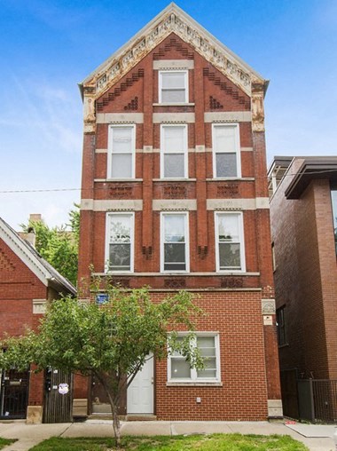 2065 N. Hoyne Ave. 1-3 Beds Apartment for Rent Photo Gallery 1