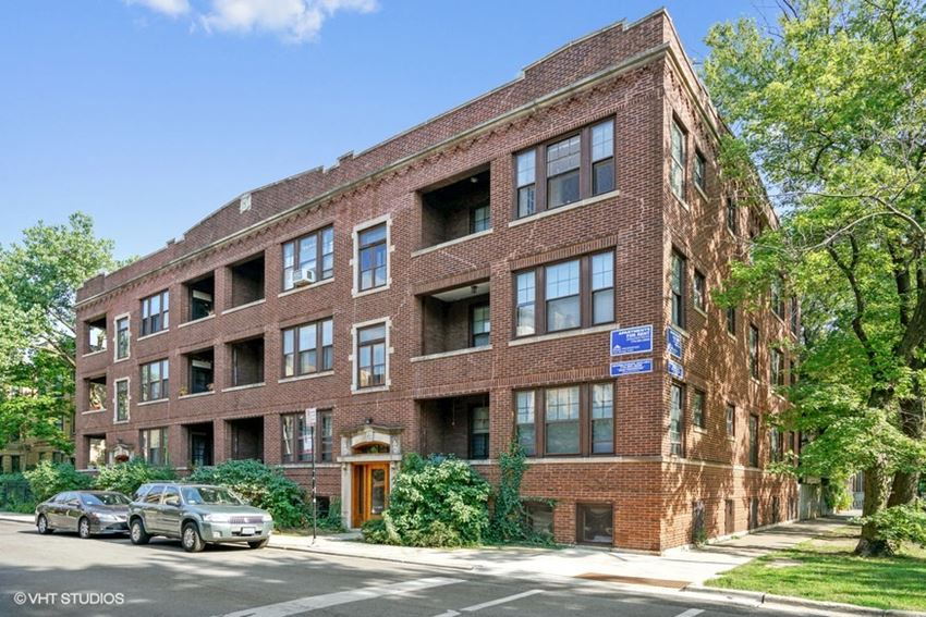 2151-57 W. Concord Pl. 1-2 Beds Apartment for Rent - Photo Gallery 1