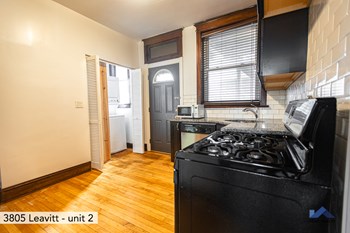2156 W. Grace St. 1-2 Beds Apartment for Rent - Photo Gallery 3