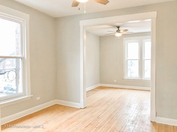 2855 - 2857 W. Belmont Ave. Studio-2 Beds Apartment for Rent - Photo Gallery 5