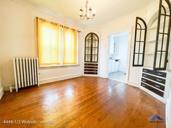 4447-49 N. Wolcott Ave. 1 Bed Apartment for Rent - Photo Gallery 2