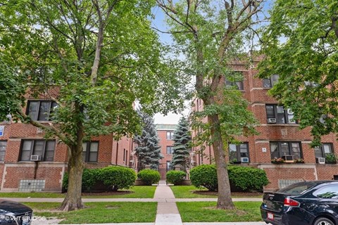 4853 Wolcott Exterior
