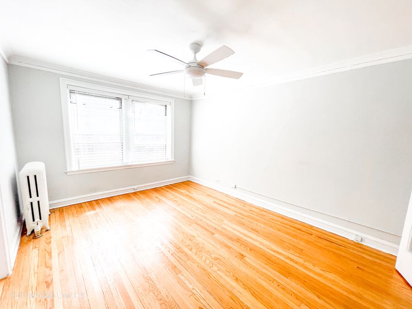 911 W. Oakdale Ave. Rentals Chicago, IL RentCafe