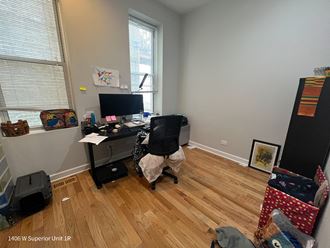1406 W. Superior St. 2-4 Beds Apartment for Rent - Photo Gallery
