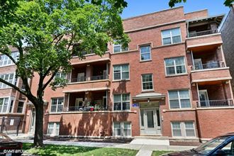 1626-30 W. Fargo Ave. 2-3 Beds Apartment for Rent