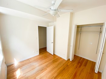 4128-34 W. Addison St. 2-3 Beds Apartment for Rent - Photo Gallery 6