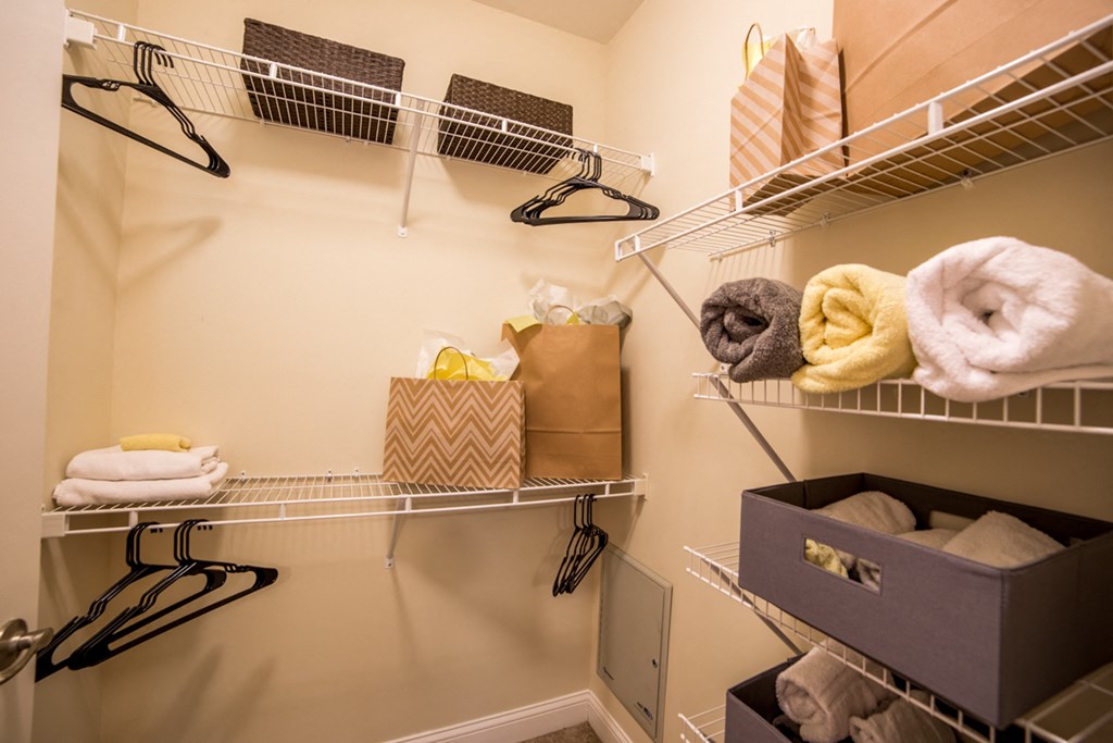 Monon Place II (Modern), Managed By Buckingham Monon Living