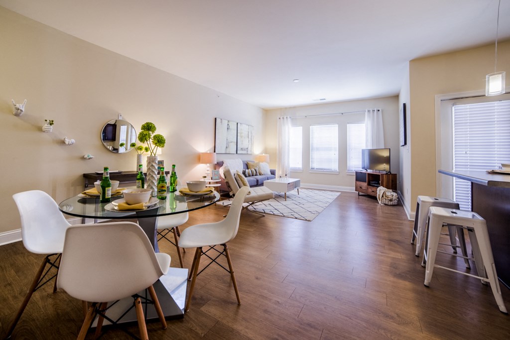 Monon Place II (Modern), Managed By Buckingham Monon Living