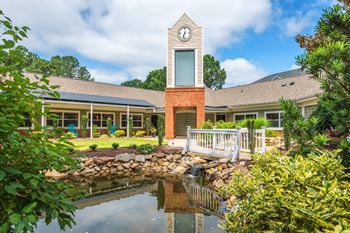 On-Site Clubhouse