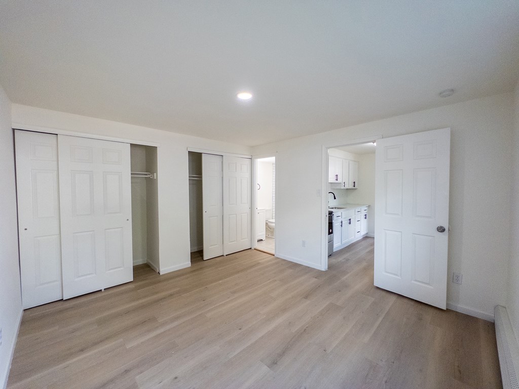 Meadowbrook Apartments