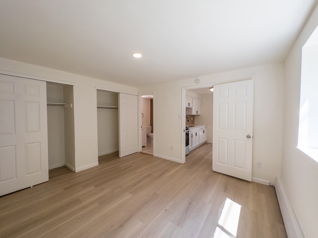 Meadowbrook Apartments