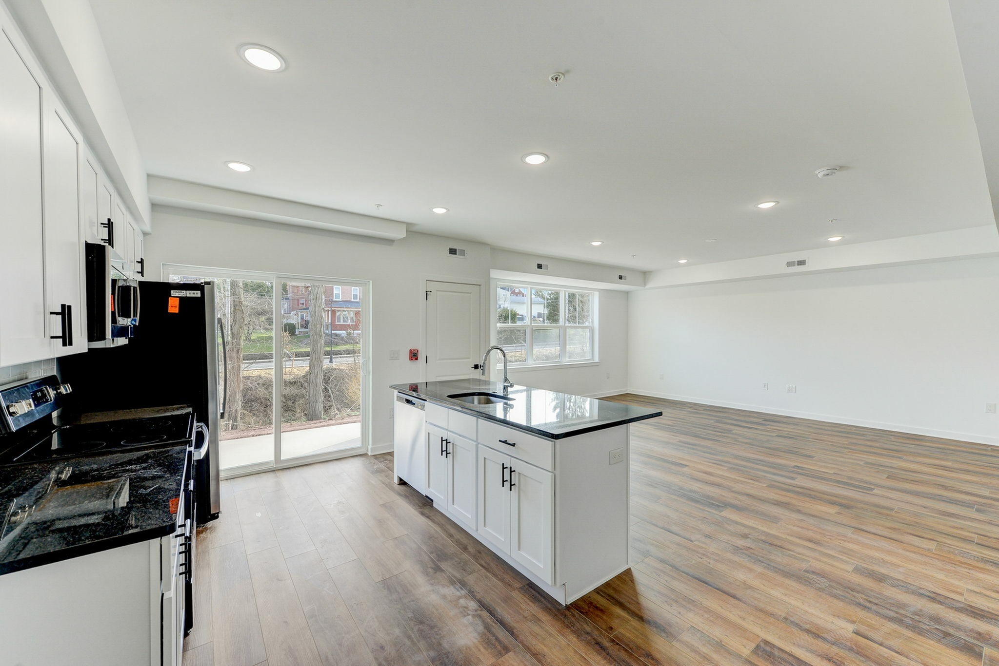 Alcove At Forest Lane