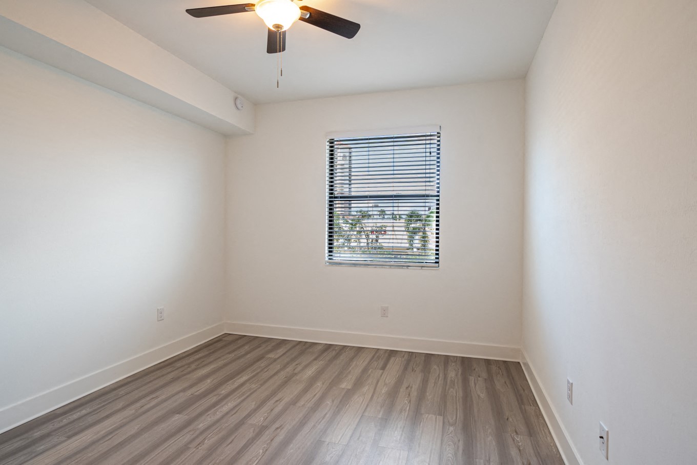 West End At City Walk