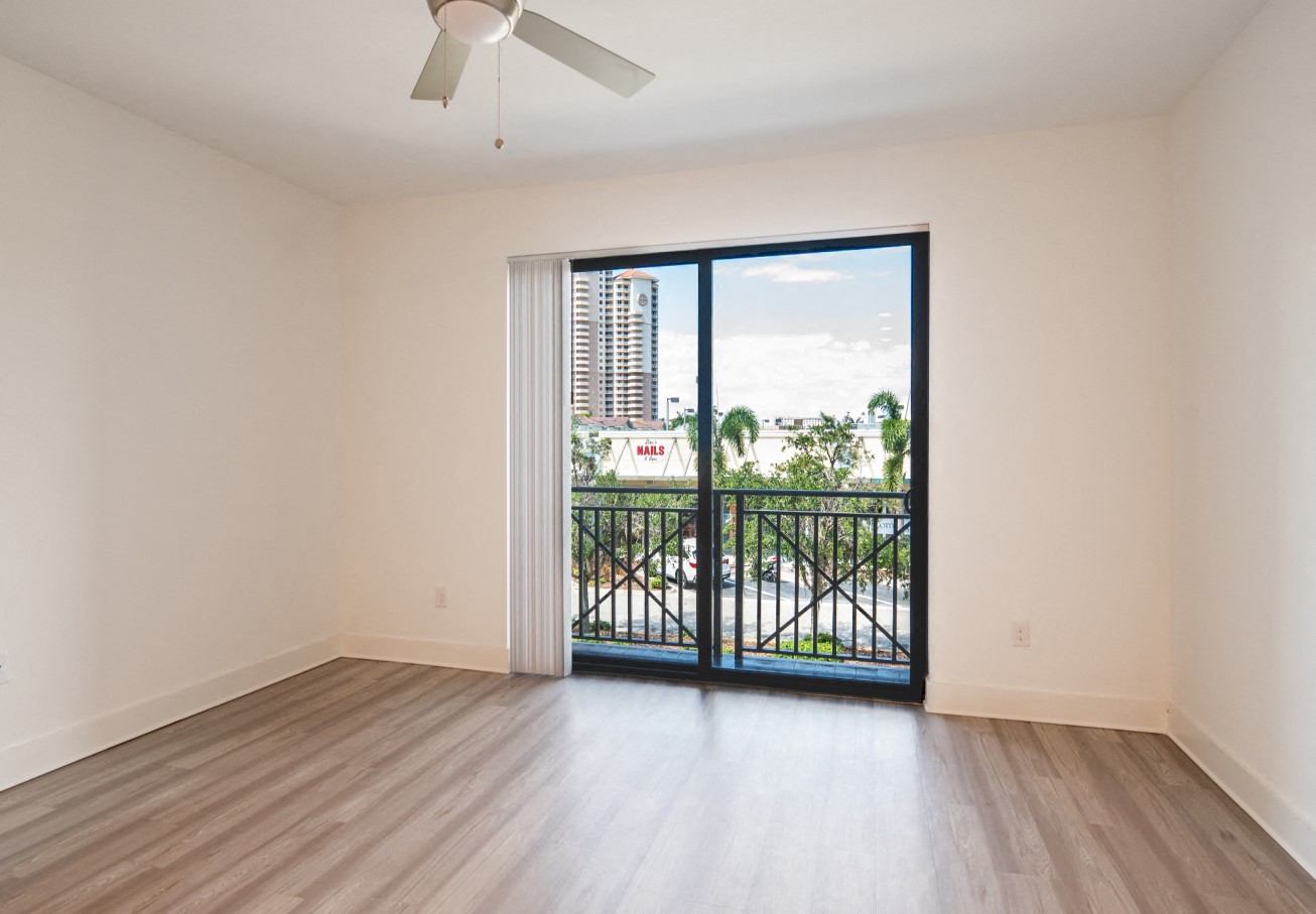 West End At City Walk