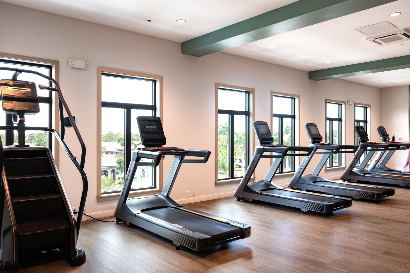 West End At City Walk