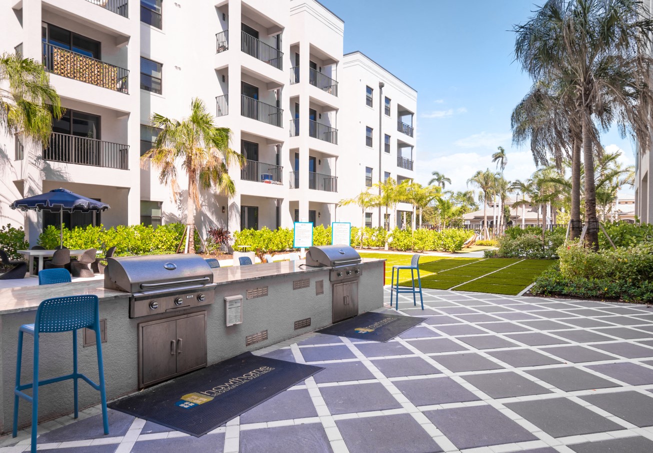 West End At City Walk