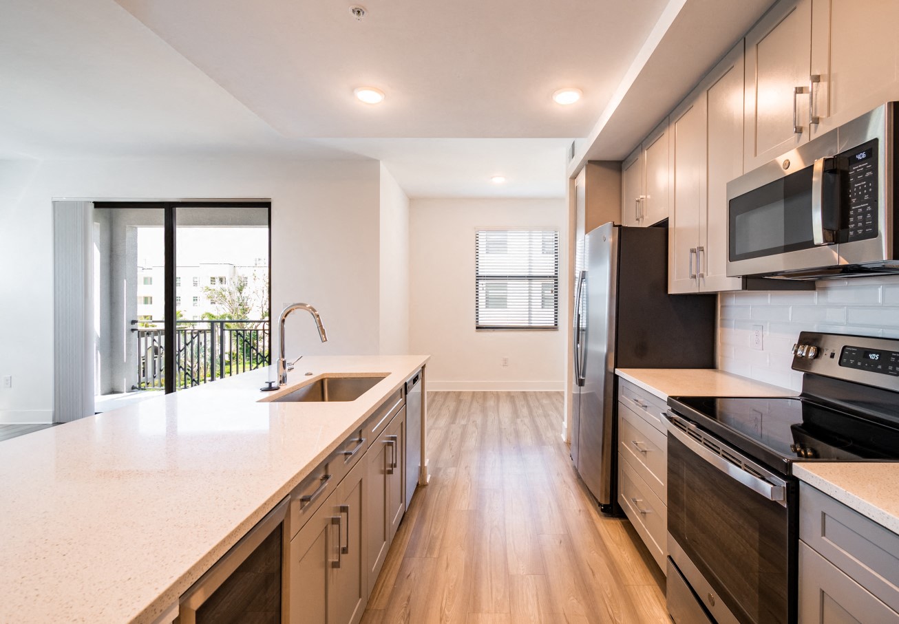 West End At City Walk