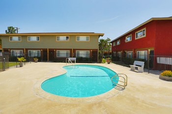 Garden View Terrace pool