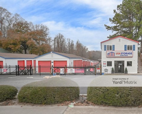 Storage Units for Rent available at 2217 2Nd Loop Road, Florence, SC 29501