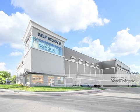 Storage Units for Rent available at 3801 Northeast Loop 820, Fort Worth, TX 76137