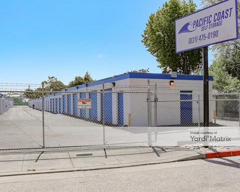 Storage Units for Rent available at 2632 17Th Avenue, Santa Cruz, CA 95065