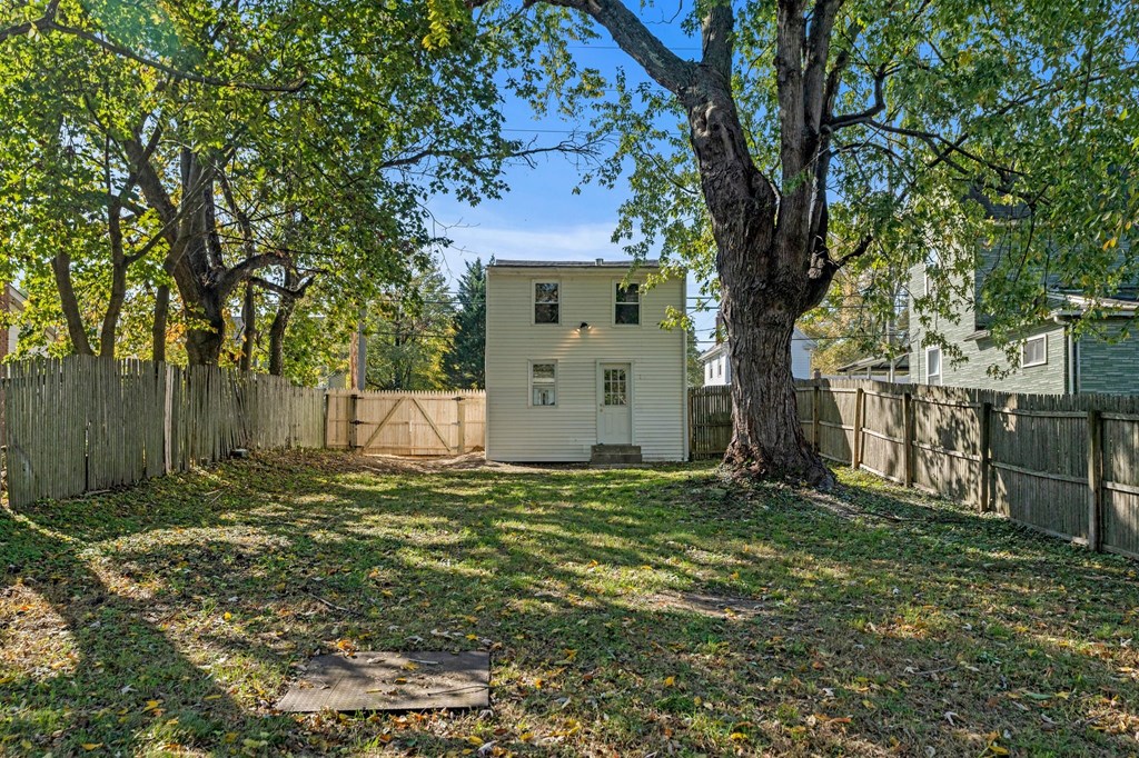 16 Berkley Road 2 Beds House for Rent - Photo Gallery 18