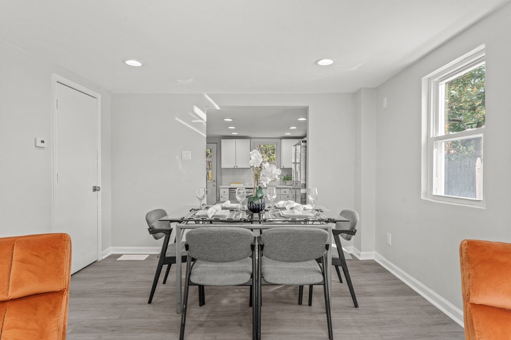 16 Berkley Road 2 Beds House for Rent - Photo Gallery 6