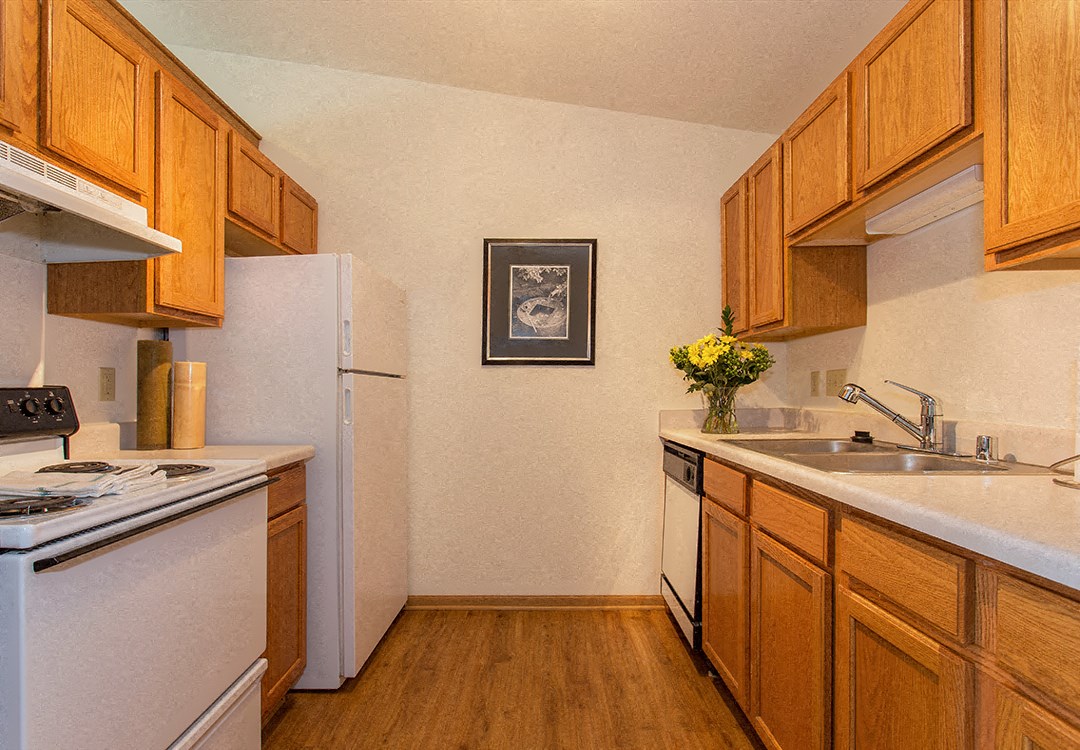 Court Apartments 5920 80th Street Kenosha WI RENTCaf 
