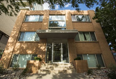 2156 S University Boulevard Studio-2 Beds Apartment for Rent - Photo Gallery 1