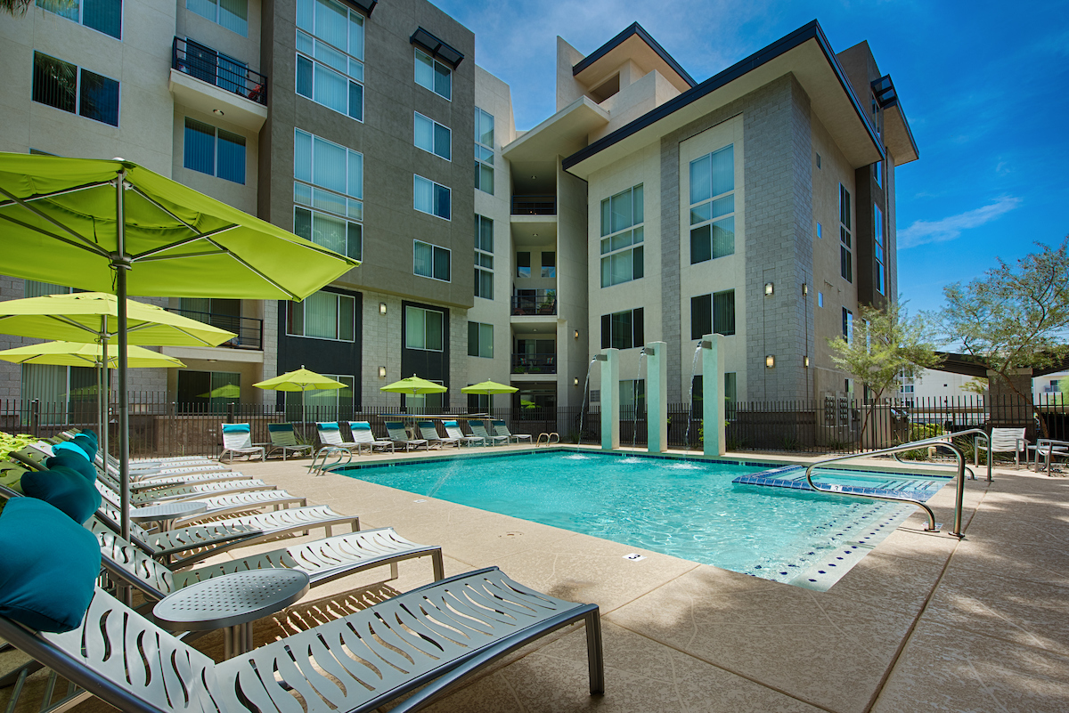 Ninety Degrees | Apartments in Scottsdale, AZ