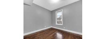 #2R - 2 Bedrooms, 1 Bathroom