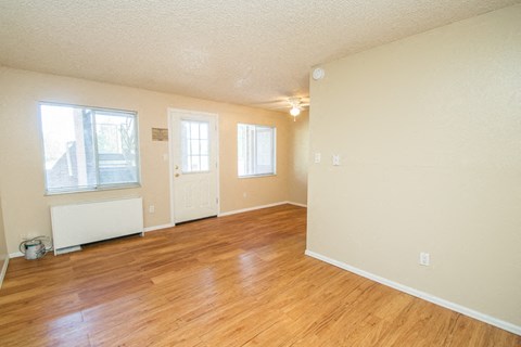 3161 Madison Avenue P218 Living Room
