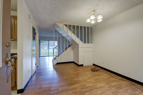 3161 Madison Avenue R115 Main Living Area