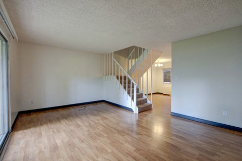 3161 Madison Avenue R115 Living Room