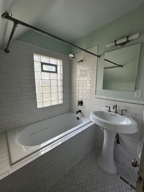 3721 Aldrich Avenue South 2 Beds Apartment for Rent