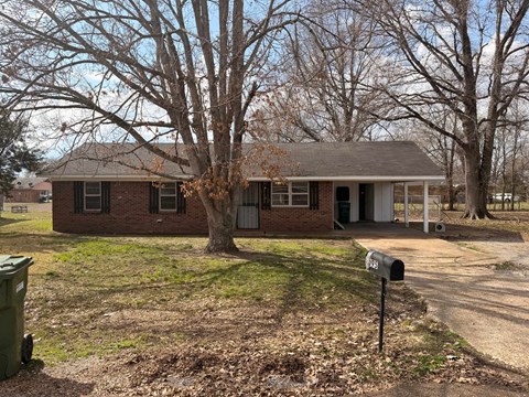 1095 Pecan Dr 3 Beds Apartment for Rent