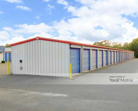 Storage Units for Rent available at 750 North Green Street, Egg Harbor Township, NJ 08087