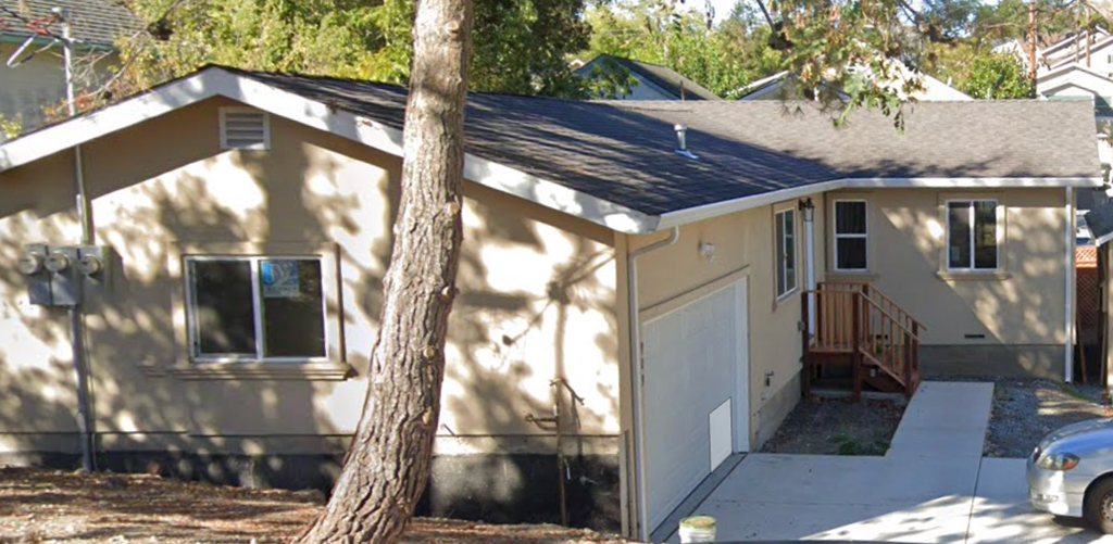 909 Vine Ave.