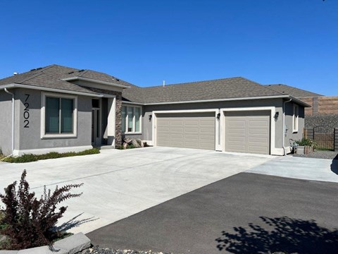 7202 Napoli Street 3 Beds Apartment for Rent