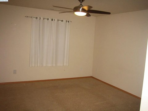 520 Smoketree Place 3 Beds Apartment for Rent