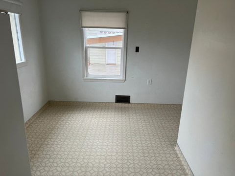 416 South Olympia Street 3 Beds Apartment for Rent